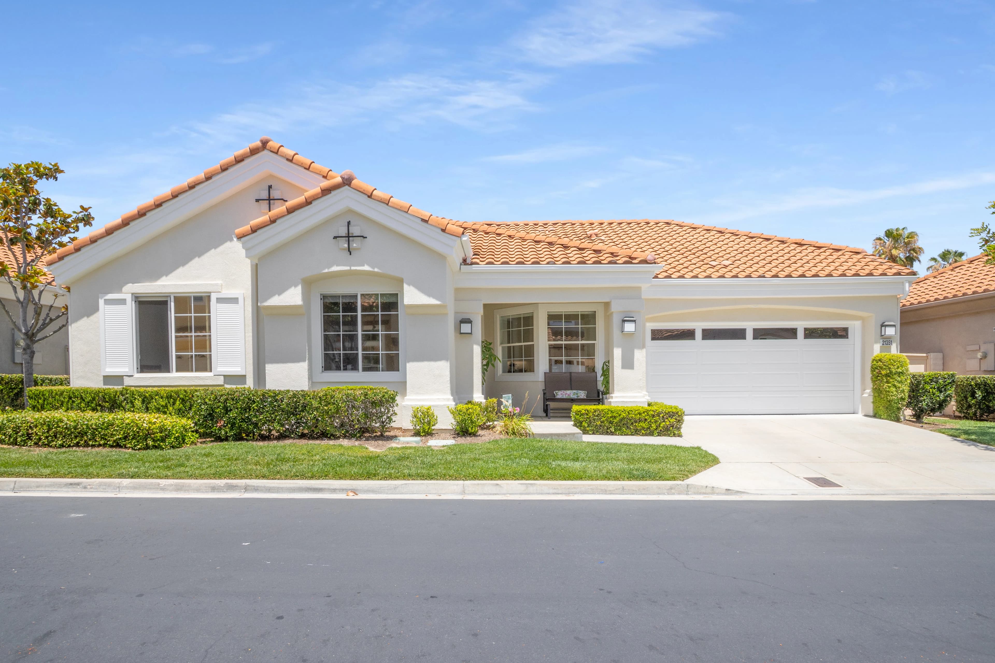 21351 Mazatlan Mission Viejo, CA 92692 - Property exterior